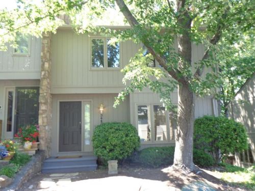 3442 Londonderry Ct, Roanoke, VA 24018-5058