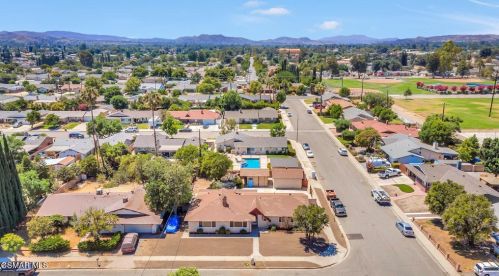 1587 Glacier St, Simi Valley, CA 93063-3130