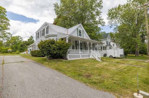 13 Center St, Richmond, ME 04357-1341