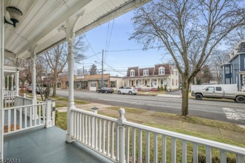 627 Washington St, Hackettstown NJ  07840-2232 exterior