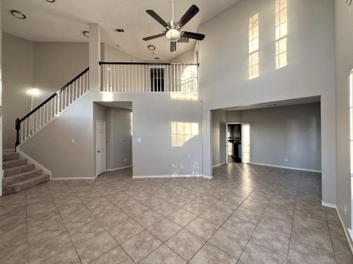 6904 Club Creek Dr, Fort Worth TX  76137-3356 exterior