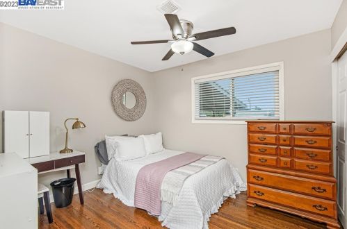 578 Meadowlark St, Livermore, CA 94551-4208