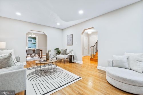 305 Melbourne Ave, Silver Spring MD 20901-2818 exterior