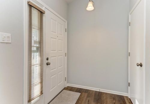 381 Pearson Cir, Naperville IL  60563-3051 exterior