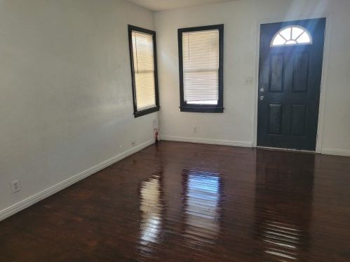 244 Sunset Ln, Fort Worth, TX 76114-4327