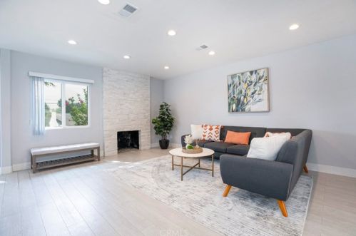 3521 Encinal Ave, Glendale CA 91214-2415 exterior