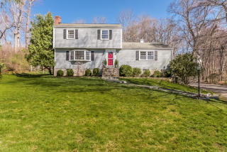 96 Kent Rd, Wilton CT  06897-4312 exterior