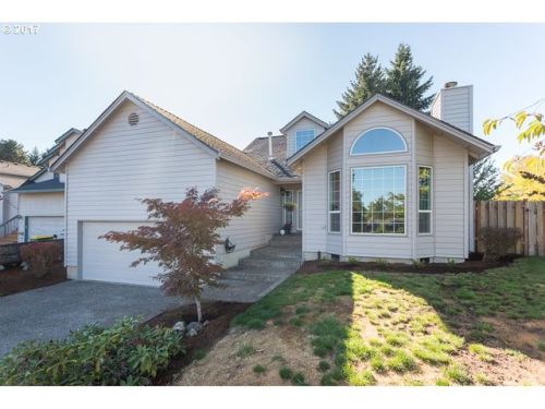 8325 165 Ave, Beaverton OR  97007-5867 exterior
