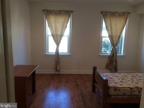 338 42nd St, Philadelphia PA  19104-4016 exterior