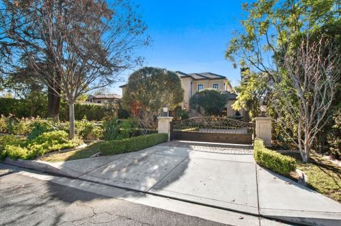 340 Le Roy Ave, Arcadia, CA 91007-6909