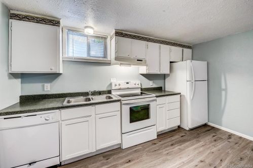 9457 56th Pl, Arvada CO  80002-2108 exterior