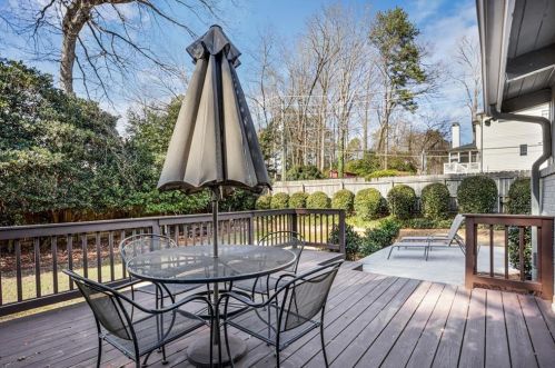 2310 Drew Vly Rd, Atlanta GA  30319-3922 exterior