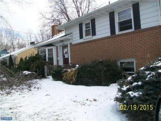 19 Pleasant Dr, Lancaster, PA 17602-1431