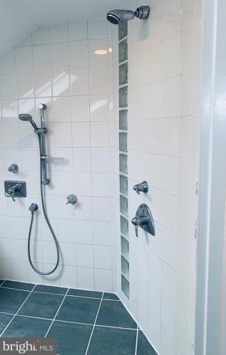 2233 Luzerne Ave, Silver Spring MD 20910-2135 exterior