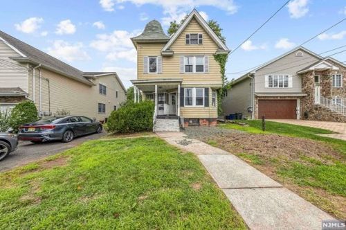 291 Terrace Ave, Hasbrouck Heights, NJ 07604-2025