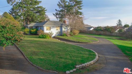 300 Matot St, Harbor, OR 97415-9261