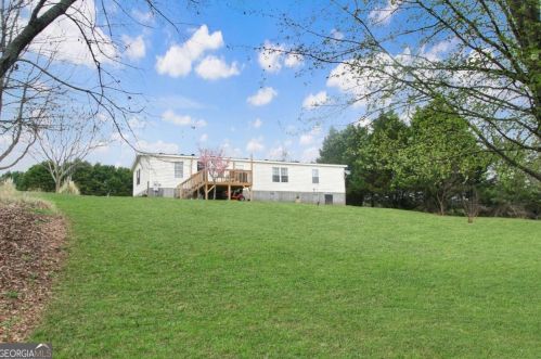 198 Cotton Cir, Colbert GA  30628-1649 exterior