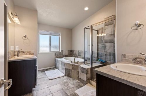 658 Mcclave Dr, Pueblo CO  81007-2126 exterior