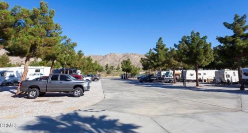 55408 29 Palms Hwy, Yucca Valley, CA 92284-2504