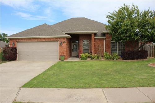 790 Napa Ave, Centerton, AR 72719-9730