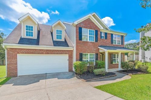 1806 Nichol Ferry Ct, Buford, GA 30519-8201