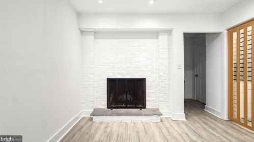 14600 Fairacres Rd, Silver Spring MD  20905-4432 exterior