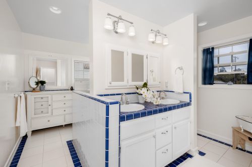 3117 Calle Noguera, Santa Barbara CA  93105-2824 exterior