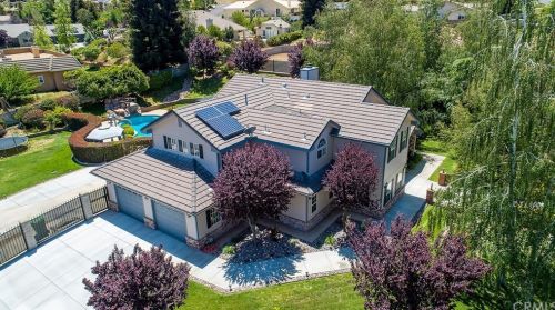 13795 Meadow View Ln, Yucaipa, CA 92399-7023