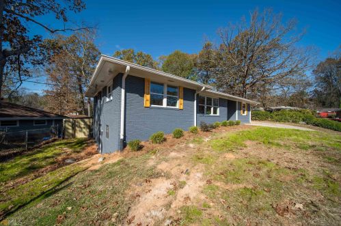 645 Montevista St, Atlanta GA  30310-2216 exterior