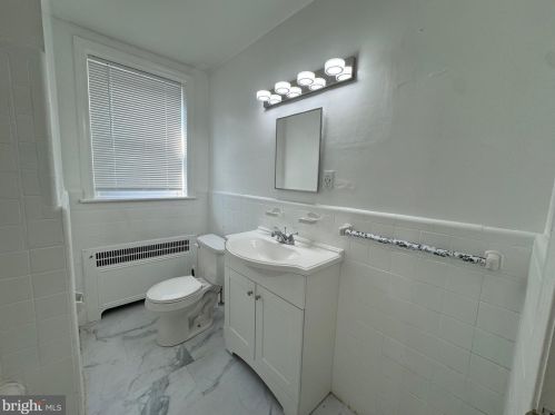 6142 8th St, Philadelphia PA  19120-1325 exterior