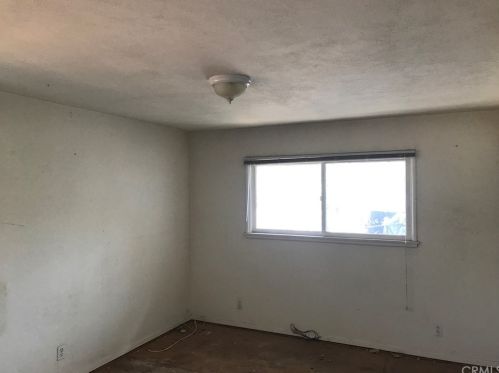 6452 Riverside, Riverside CA  92506-3154 exterior