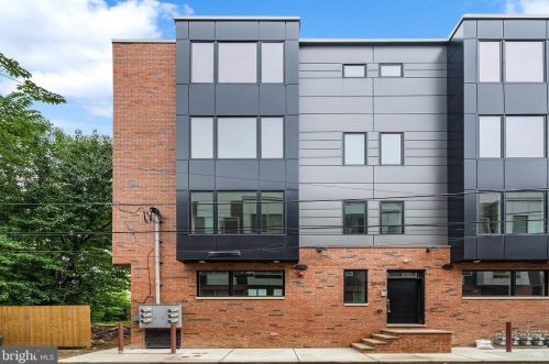 2633 Annin St, Philadelphia, PA 19146-3820