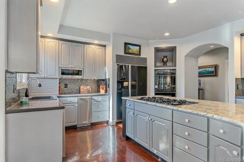 51 Cherry Hl Farm Dr, Englewood CO 80113-7169 exterior