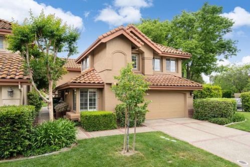 109 Marble Canyon Dr, Folsom, CA 95630-7109