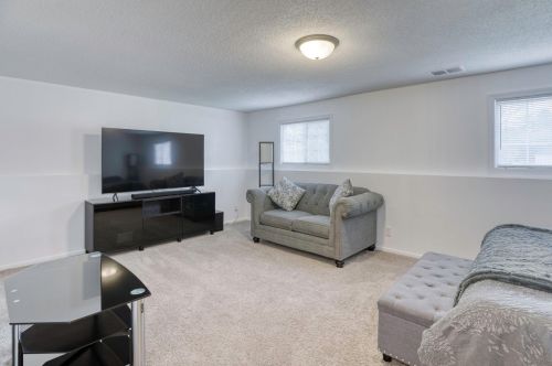 13933 Everest Ave, Saint Paul MN  55124-6459 exterior