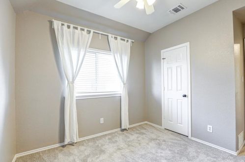 1320 Riley Dr, Carrollton TX 75007-1140 exterior