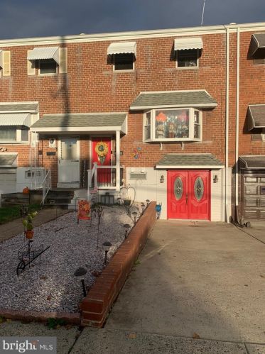 3261 Byberry Rd, Philadelphia, PA 19154-1815