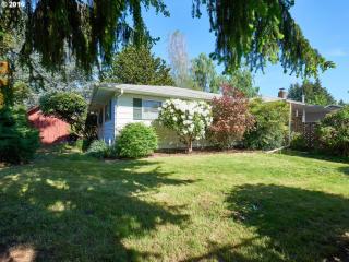 720 Linden Ln, Dundee, OR 97115-9532