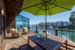 506 Tideway Dr, Alameda, CA 94501-3600