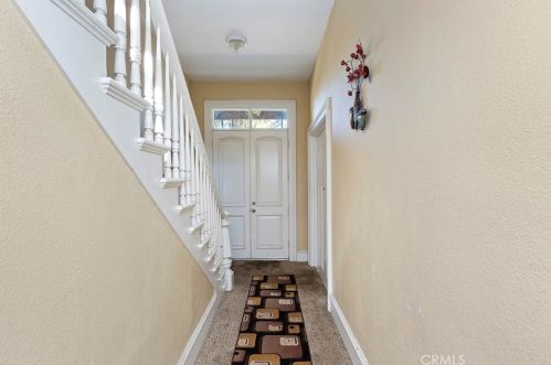 8656 Indiana Ave, Riverside CA  92504-4047 exterior