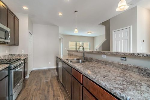 11558 Kentucky St, Crown Point IN  46307-7207 exterior