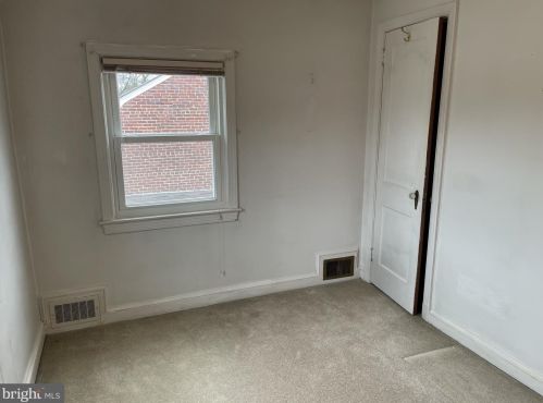 233 University Blvd, Silver Spring MD 20901-1944 exterior