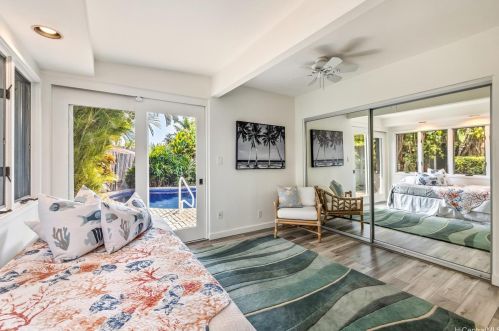 4777 Farmers Rd, Honolulu HI  96816-5444 exterior