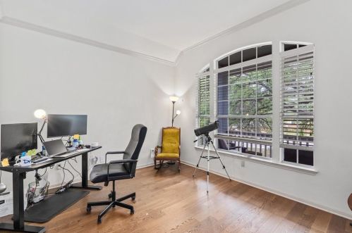 6552 Convict Hill Rd, Austin TX  78749-1799 exterior