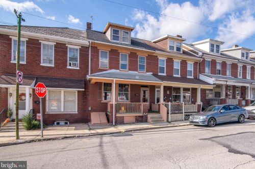 72 Albemarle St, York, PA 17403-1802