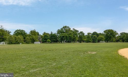 135 Haddon Ave, Camden NJ  08108-1033 exterior