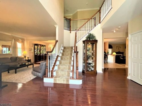 29 Blackstone Dr, Princeton NJ  08540-7964 exterior