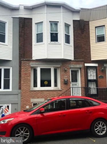 2642 12th St, Philadelphia, PA 19133-1120