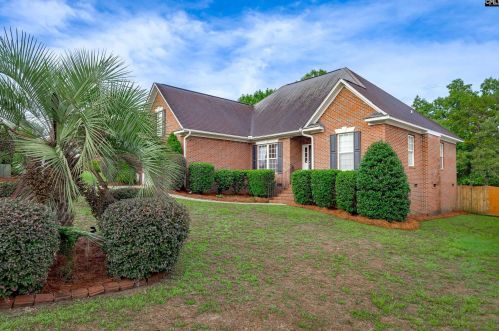 403 Plantation Pointe Dr, Elgin, SC 29045-8203