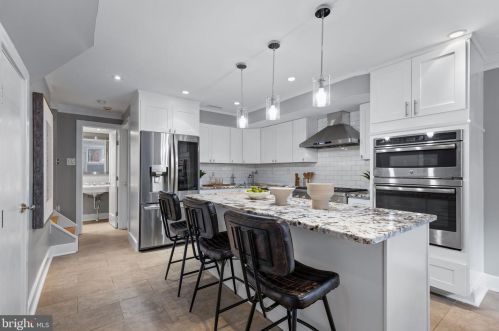 1726 Lombard St, Philadelphia PA  19147-1531 exterior